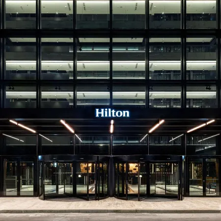 Hilton Rome Eur La Lama Отели рядом с достопримечательностью «Парк аттракционов LunEur»