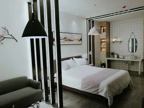 Element Garden Hotel