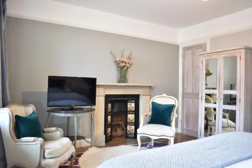 Cotswold Gardens Bed and Breakfast - Pensions