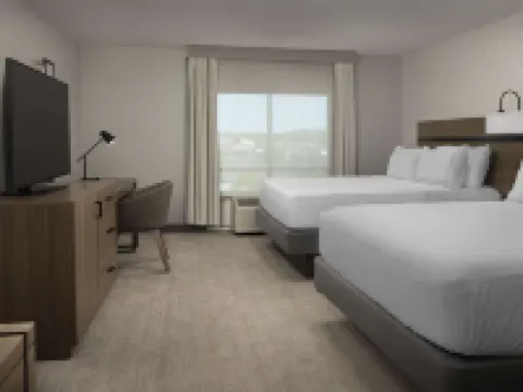 ダブルツリー バイ ヒルトン チャタヌーガ ハミルトン プレイス チャタヌーガのホテル