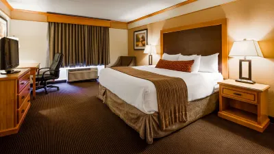 Best Western Plus Sidney Lodge Hotels in Sidney
