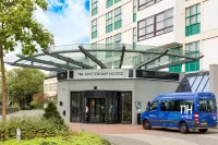 NH Amsterdam Noord Hotels near UvA Student Service Desk