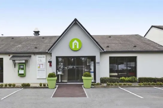 西雷恩克勞內康鉑酒店