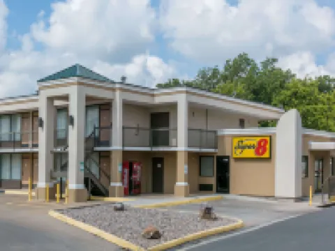 Super 8 by Wyndham Duncan Hotels in Duncan