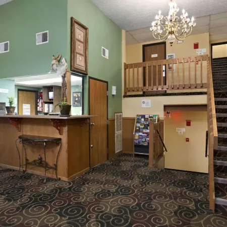 Super 8 by Wyndham Russellville