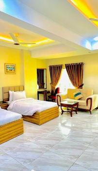 Book Four Square by WI Karachi Hotel Online at best rates - Fly Pakistan