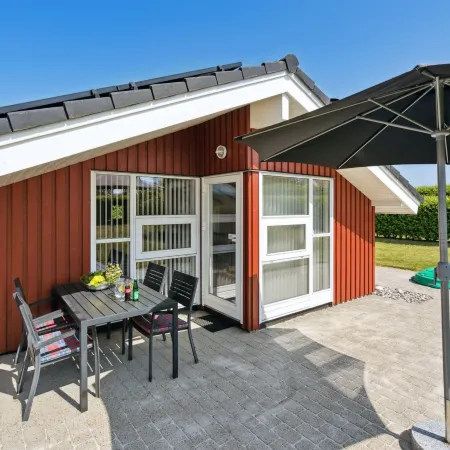 "Inge" - 300m from the Sea