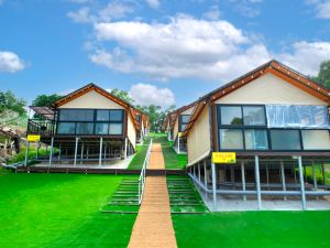 Paju Donghwa Healingcamp Glamping