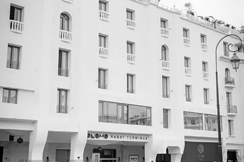 오노모 호텔 라바트 터미너스