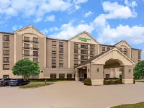 堪薩斯城機場温德姆花園酒店 梅酒店