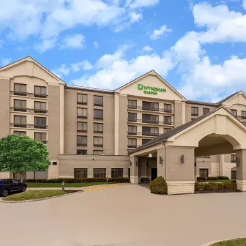 Wyndham Garden Kansas City Airport