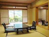 Yugawara Onsen Kawasegien Isuzu Hotel