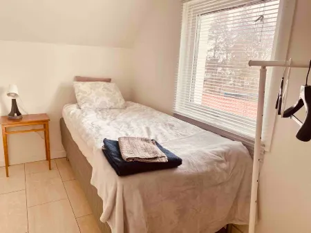 Lovely 3-Bed Flat in Stockholm Отели рядом с достопримечательностью «Golf Lab STHLM»