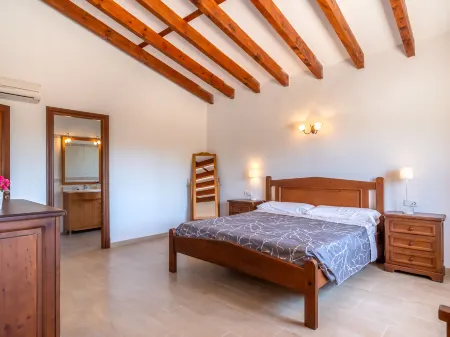 Jardines Отели рядом с достопримечательностью «Castillo de Santueri»