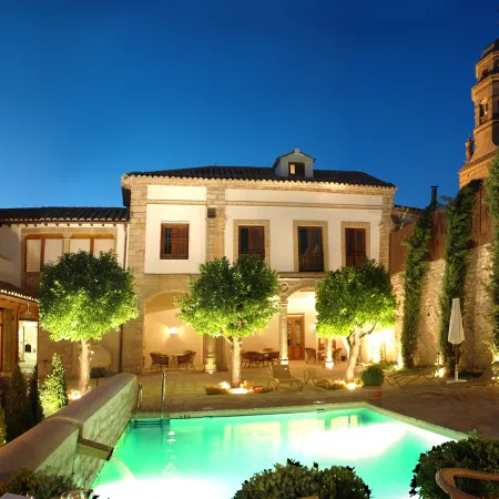 Hotel Puerta de la Luna