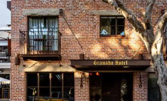 Granada Hotel & Bistro