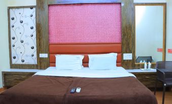 Mayura Lodge Residency