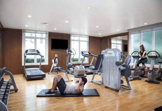 4. 를레 스파 셰시..