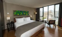 Ladera Boutique Hotel