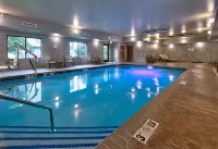 Holiday Inn Express & Suites MINNEAPOLIS SW - SHAKOPEE by IHG - Pools