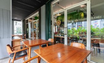 Urbanview Hotel Ellegan Residence Alam Sutera Serpong by RedDoorz