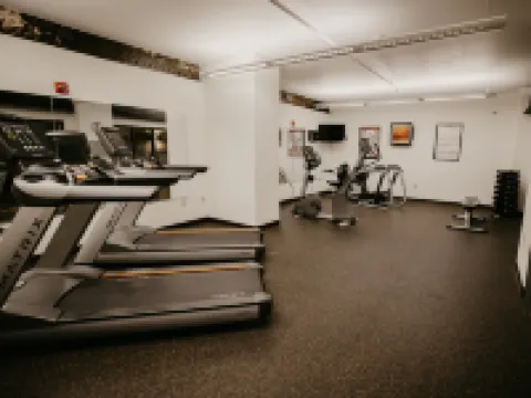 Brewhouse Inn and Suites Hotels in Milwaukee