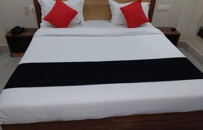 Hotel Adish