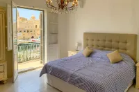 Bougainvillea Breeze & Marina View - Happy Rentals