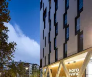 Kora Green City - Aparthotel Passivhaus Hotel dekat Mural Cubiertos de Cielo y Estrellas