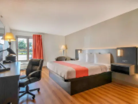 Motel 6 Walton, KY - Richwood - Cincinnati Airport South Hotels in Boone County