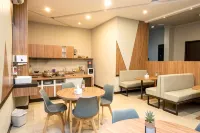 Premiere Inn Tegal Hotels in Kecamatan Tegal Timur