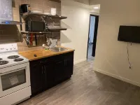 Brand New Dt 1 Br Close to All Edmonton, Canada - Apartments