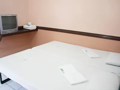 GV Hotel - Catarman Các khách sạn ở Catarman
