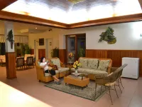 West Plaza Downtown Các khách sạn ở Babeldaob Island