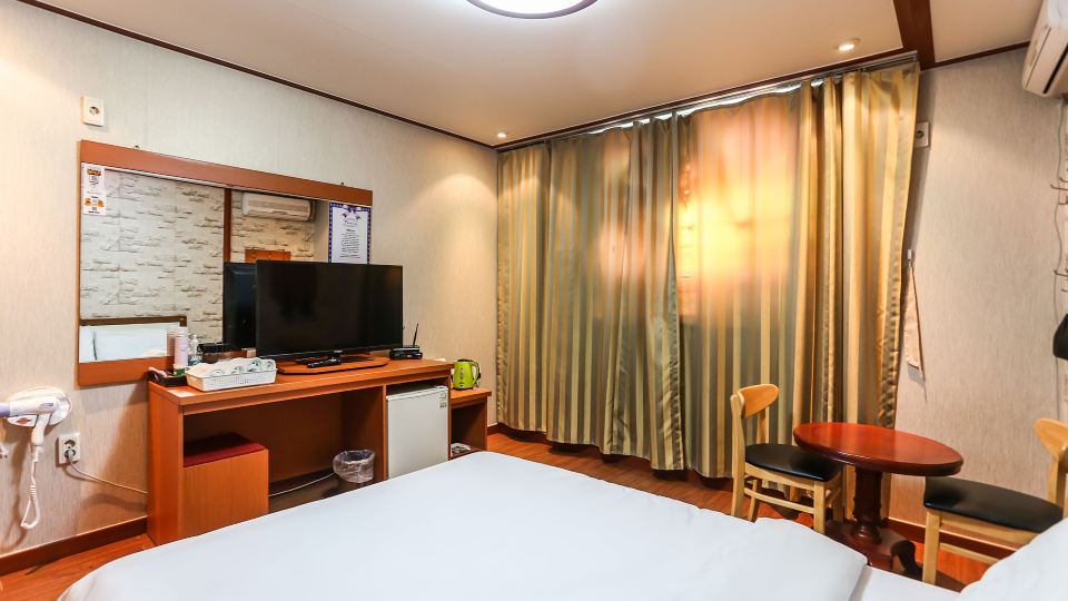 Endam Motel