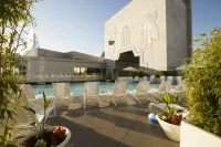 Loews Hollywood Hotel - Family