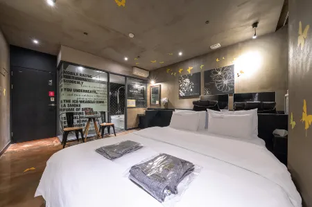 Ansan Design Hotel XYM Отели в г. Ансан