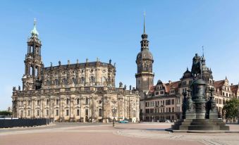 Super 8 by Wyndham Dresden