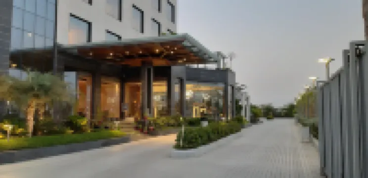 Grand Xenia