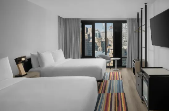 Aloft New York Chelsea Hotels near Fashion Institute of Technology