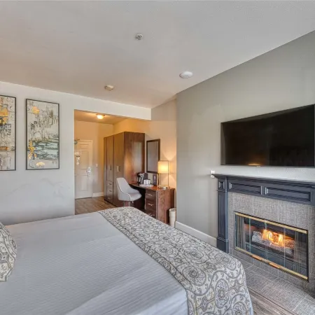 Geyserville Inn