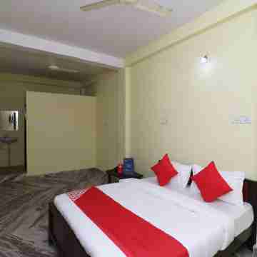 Hotel O Om Sai Plaza Rooms