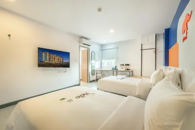 Plaai Plus Hotel Bowin Hotels near Wat Map Yang Phon
