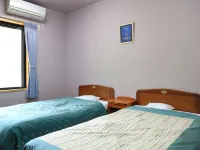 Kawabe Hot Spring Oyado Kisaku Hotels in Gobo