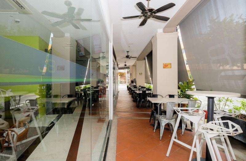J8 Hotel photo 3