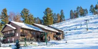 Pine Mountain Resort Hotels in Breitung Township