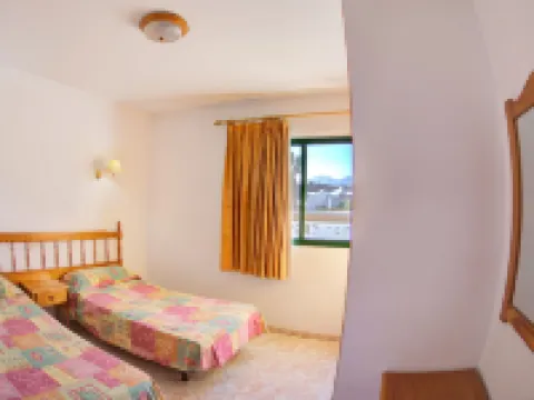 Apartamentos Tisalaya โรงแรมในลานซาโรเต