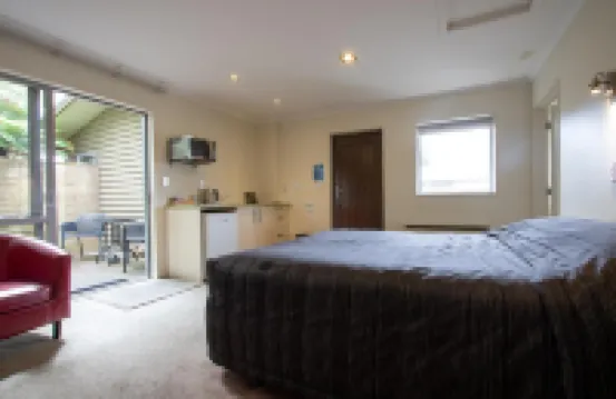 安娜貝爾汽車旅館 霍基蒂卡酒店