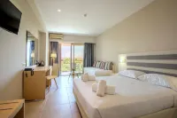 CNic Gemini Hotel