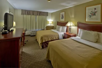 Country Inn at the Mall